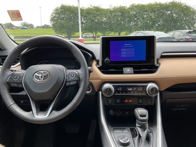 2024 Toyota RAV4 HYBRID Hybrid XLE