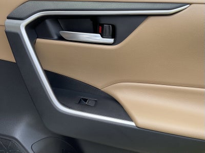 2024 Toyota RAV4 HYBRID Hybrid XLE