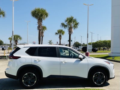 2024 Nissan Rogue SV