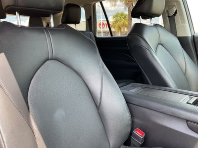2025 Toyota Grand Highlander LE