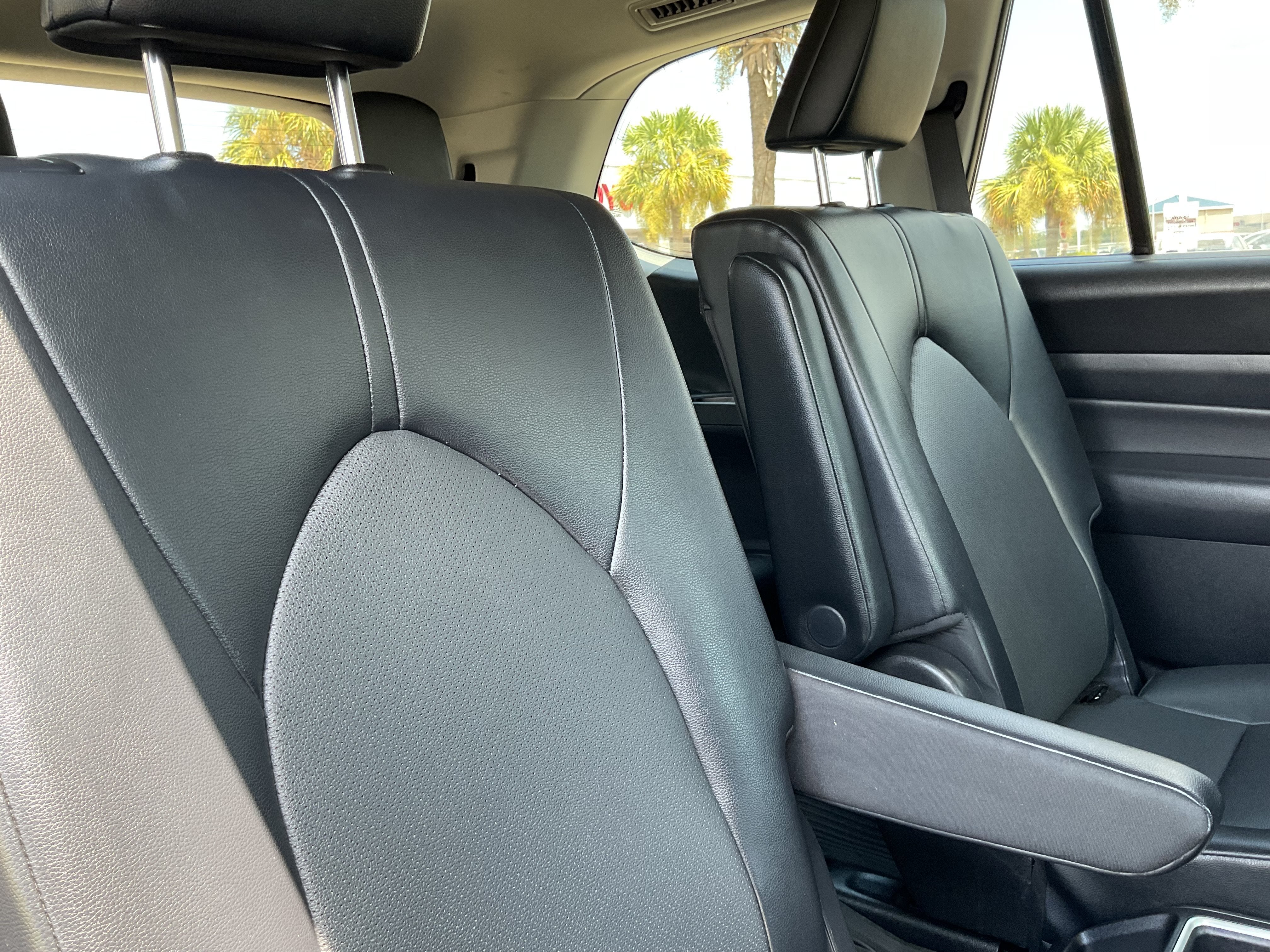 2025 Toyota Grand Highlander LE