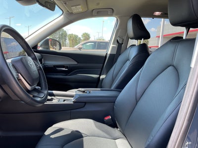 2025 Toyota GRAND HIGHLANDER LE