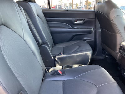 2024 Toyota GRAND HIGHLANDER XLE