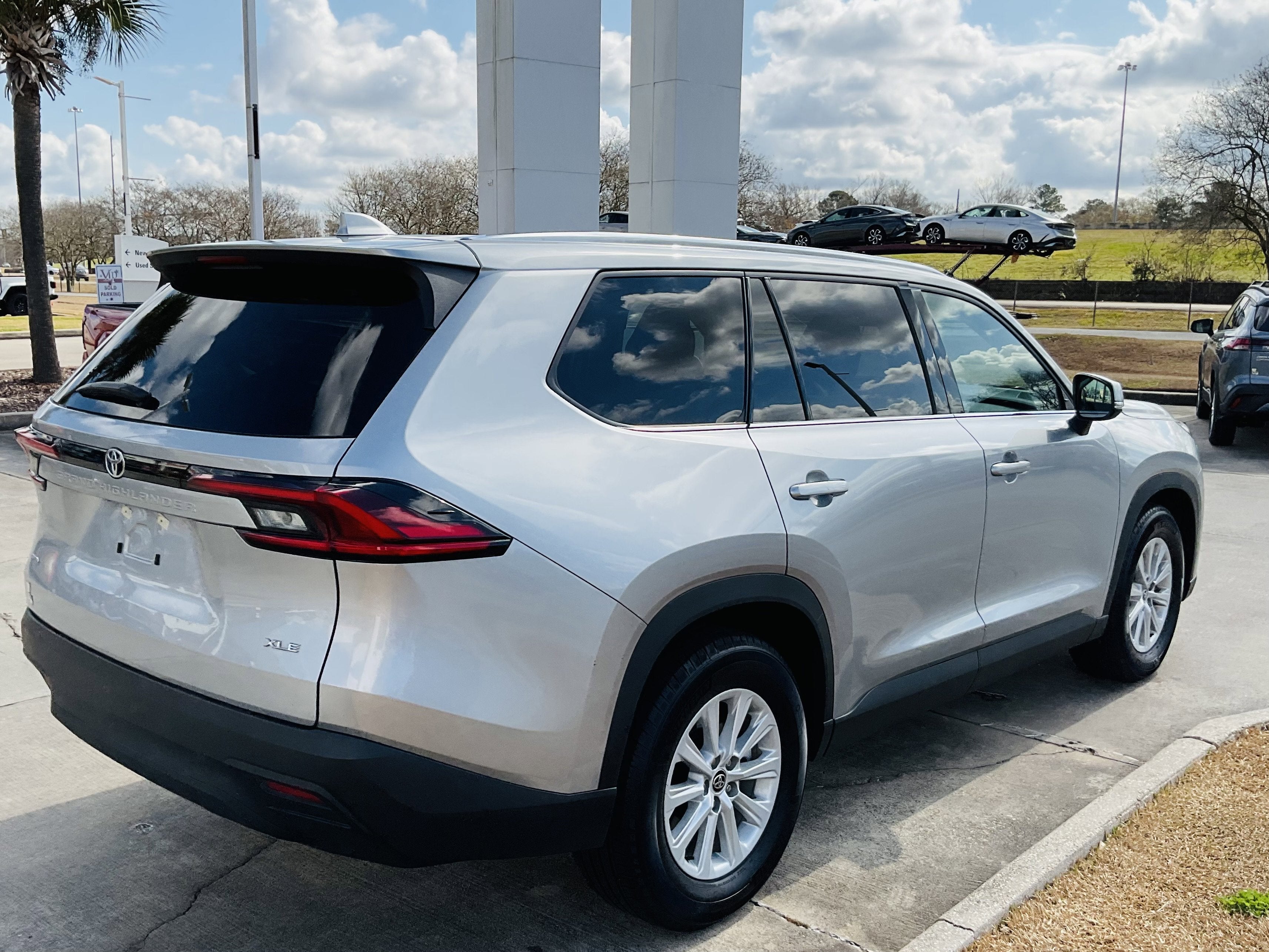 2025 Toyota GRAND HIGHLANDER XLE