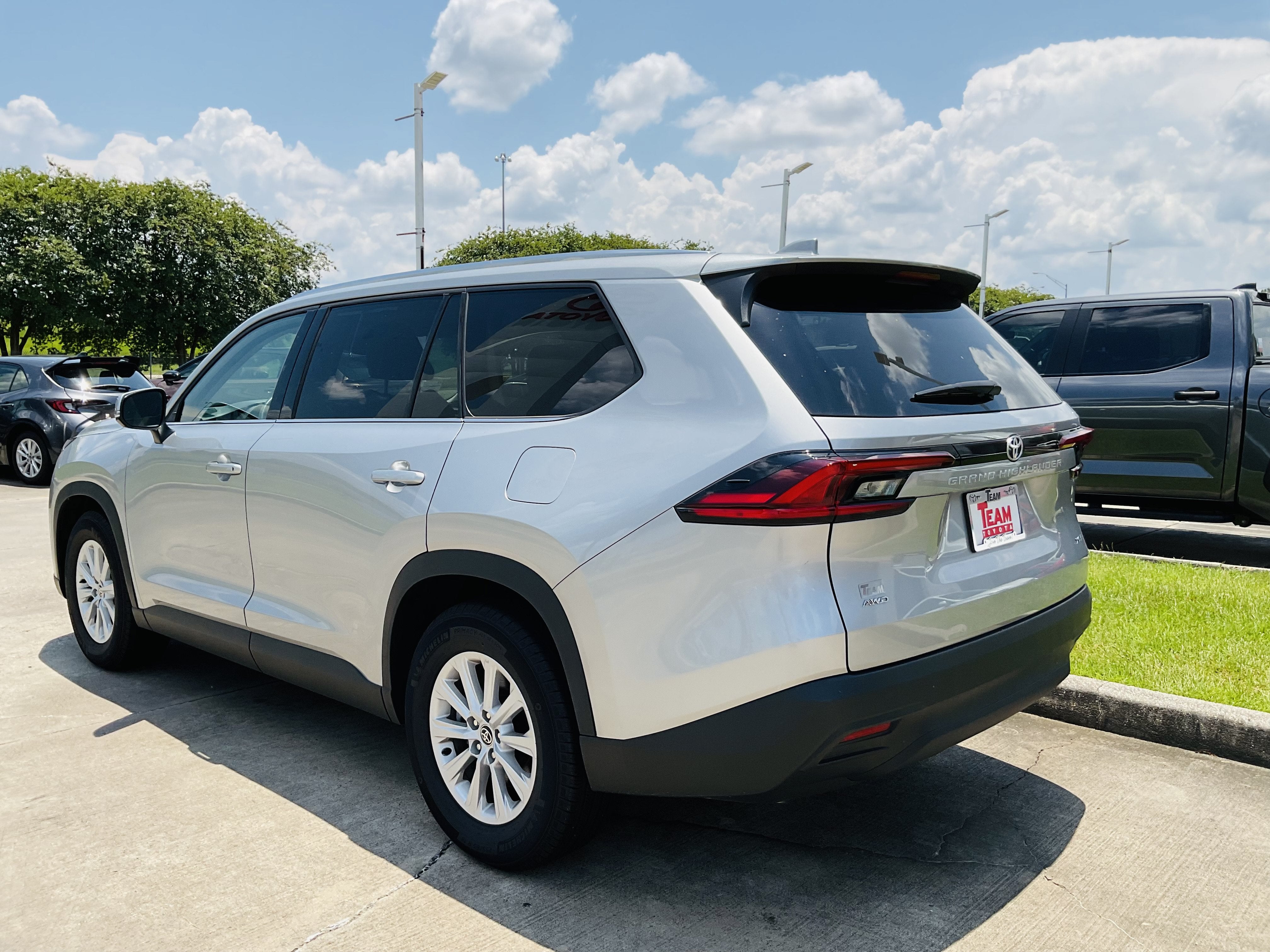 2025 Toyota Grand Highlander XLE