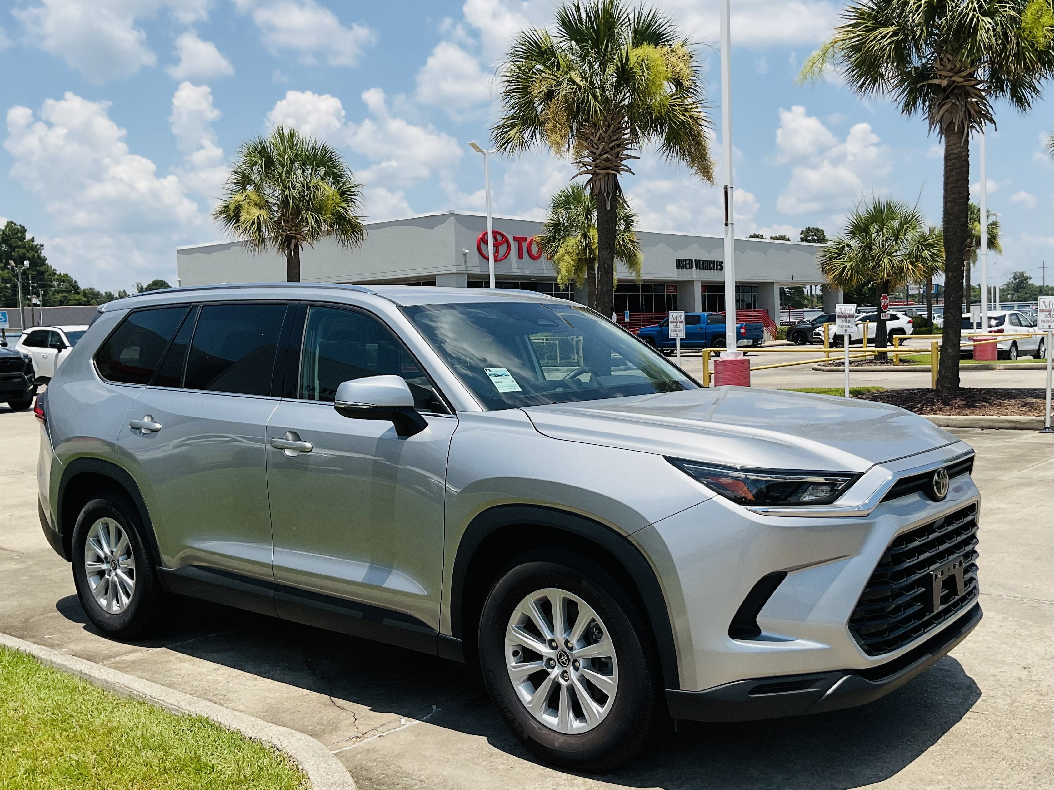 2025 Toyota Grand Highlander XLE