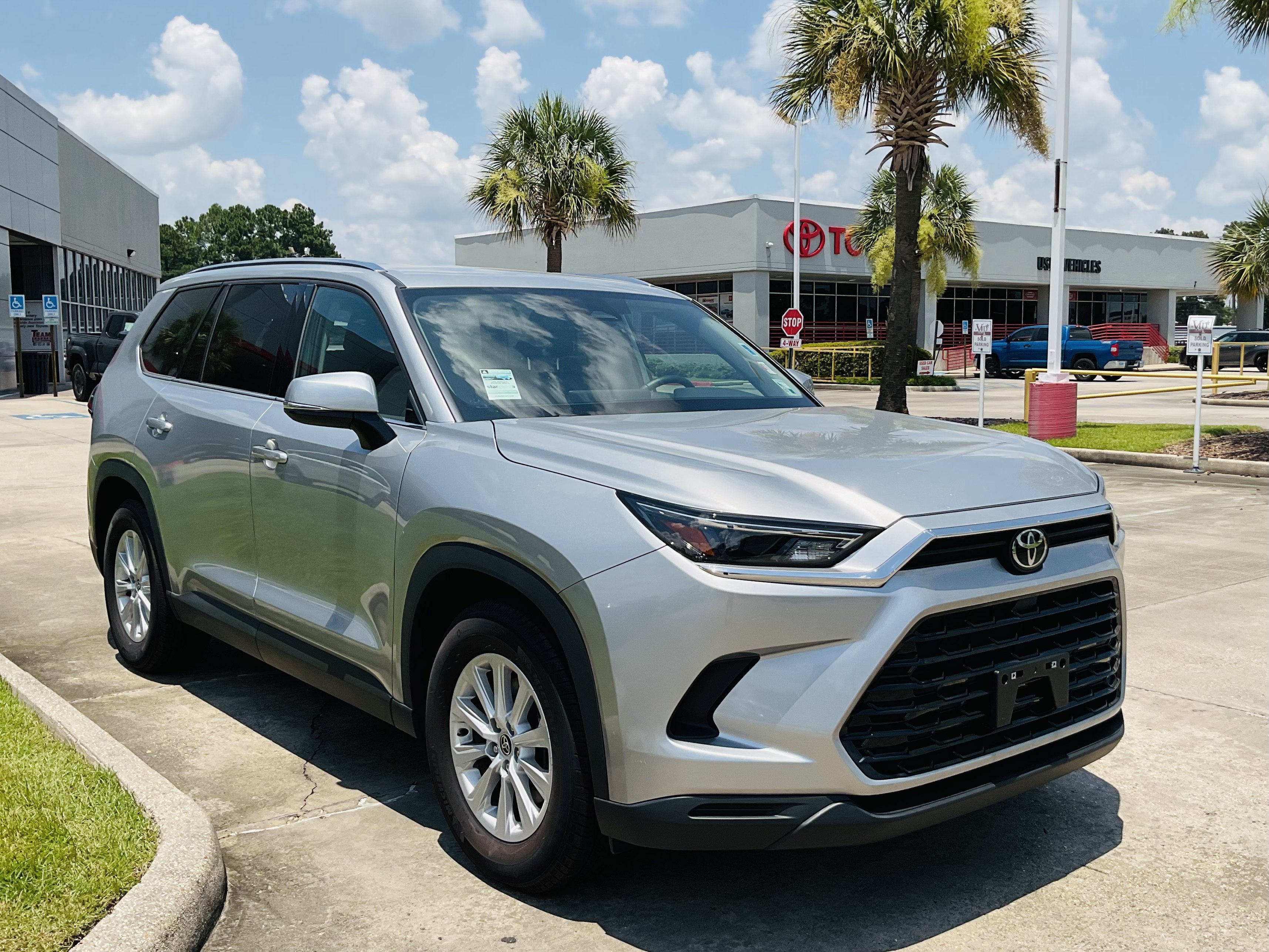 2025 Toyota Grand Highlander XLE