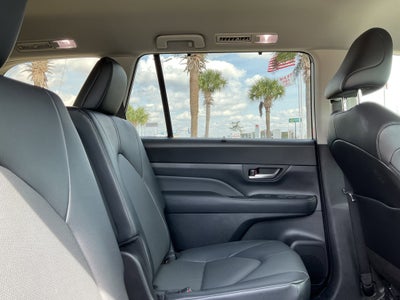 2025 Toyota GRAND HIGHLANDER XLE