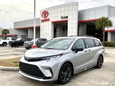 2025 Toyota SIENNA XSE XSE