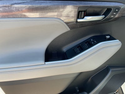 2021 Toyota Highlander Hybrid Hybrid Platinum