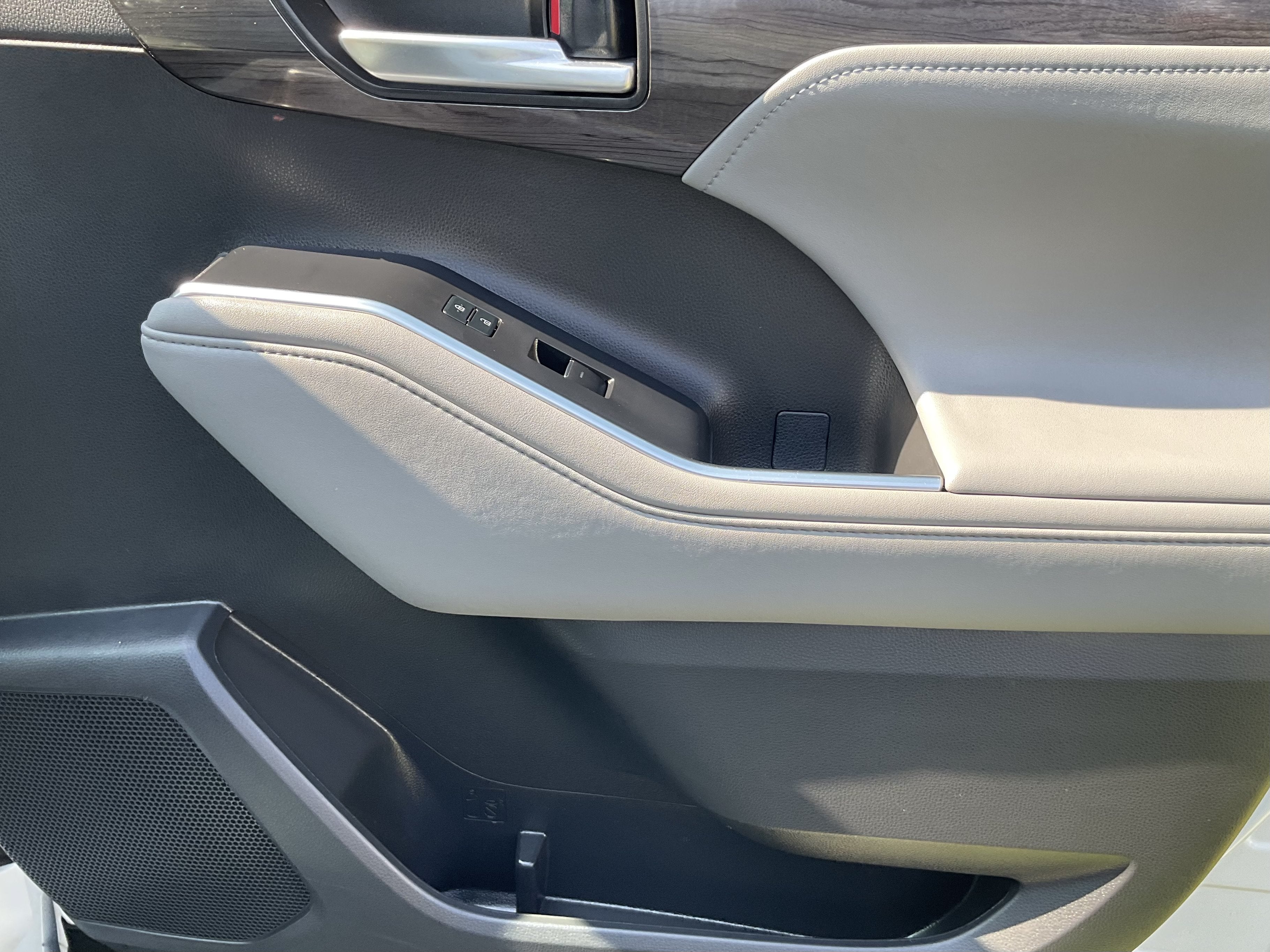 2021 Toyota Highlander Hybrid Hybrid Platinum