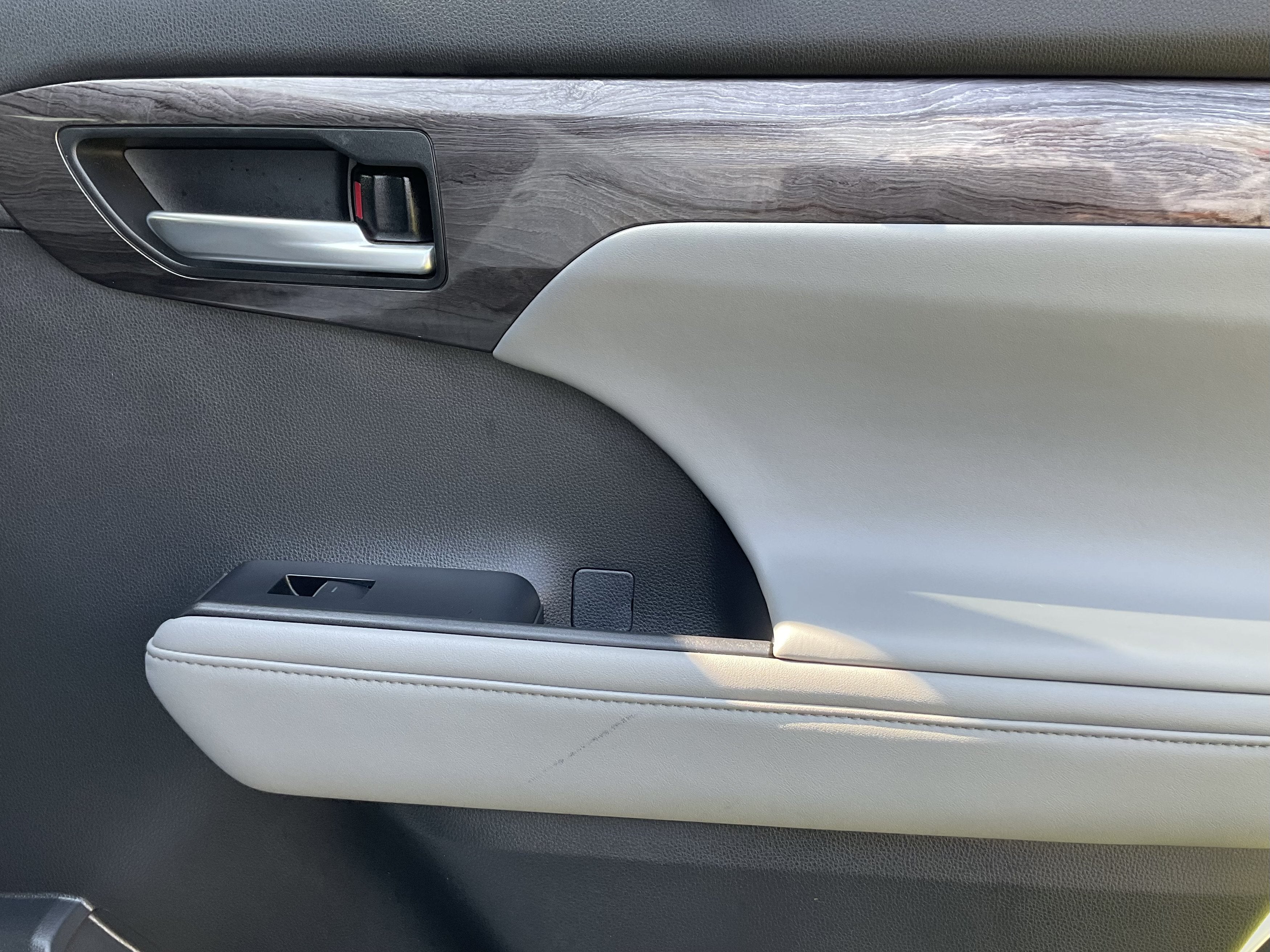 2021 Toyota Highlander Hybrid Hybrid Platinum