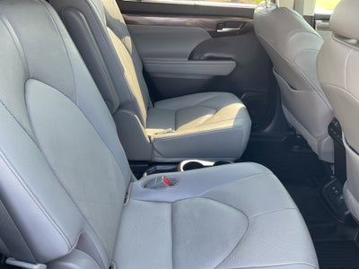 2021 Toyota Highlander Hybrid Hybrid Platinum