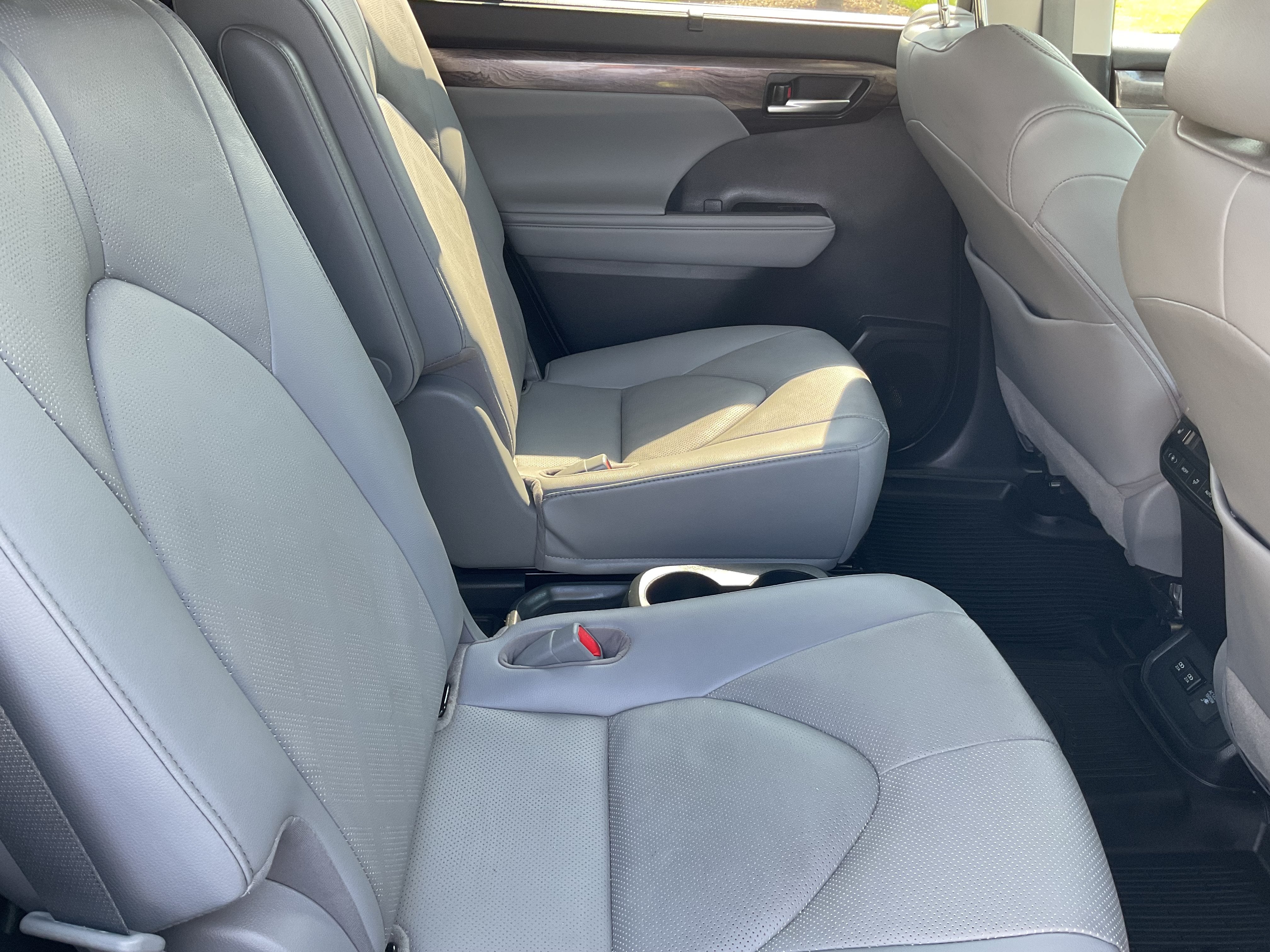 2021 Toyota Highlander Hybrid Hybrid Platinum
