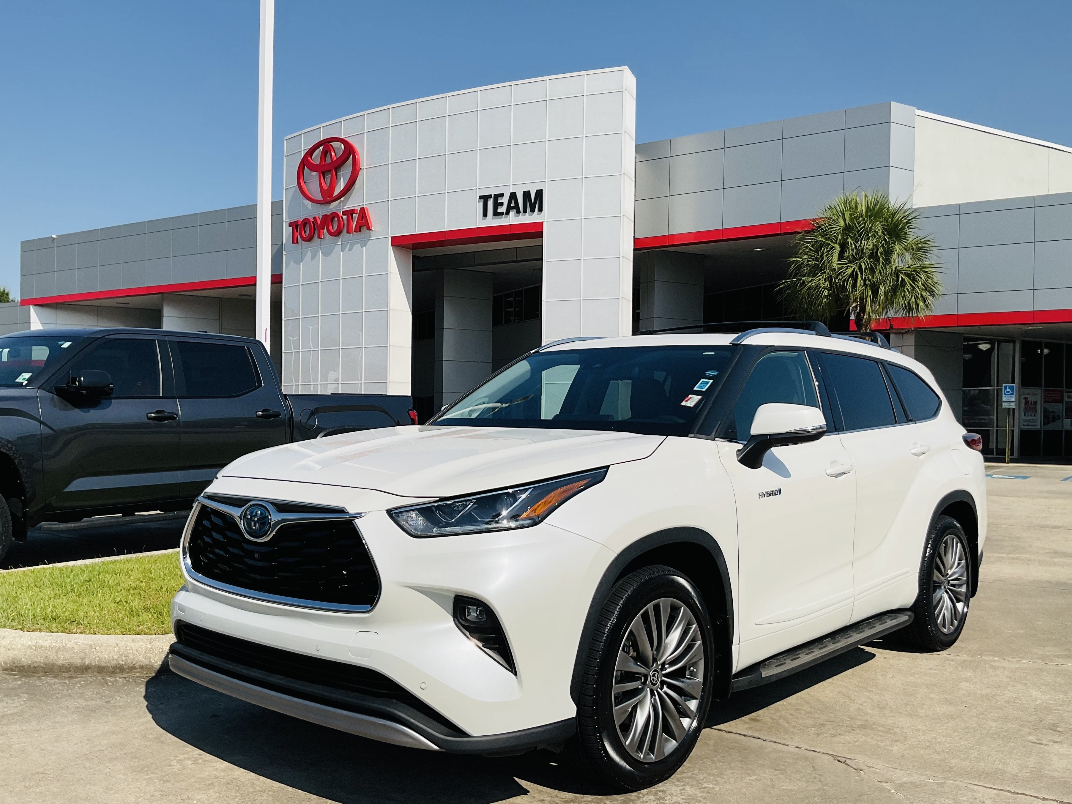 2021 Toyota Highlander Hybrid Hybrid Platinum