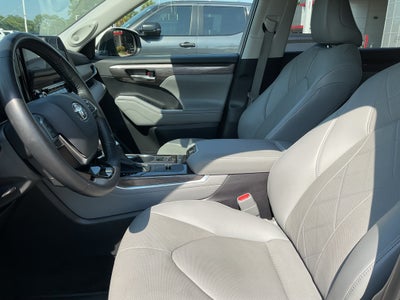 2021 Toyota Highlander Hybrid Hybrid Platinum