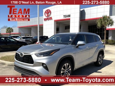 2024 Toyota HIGHLANDER XLE