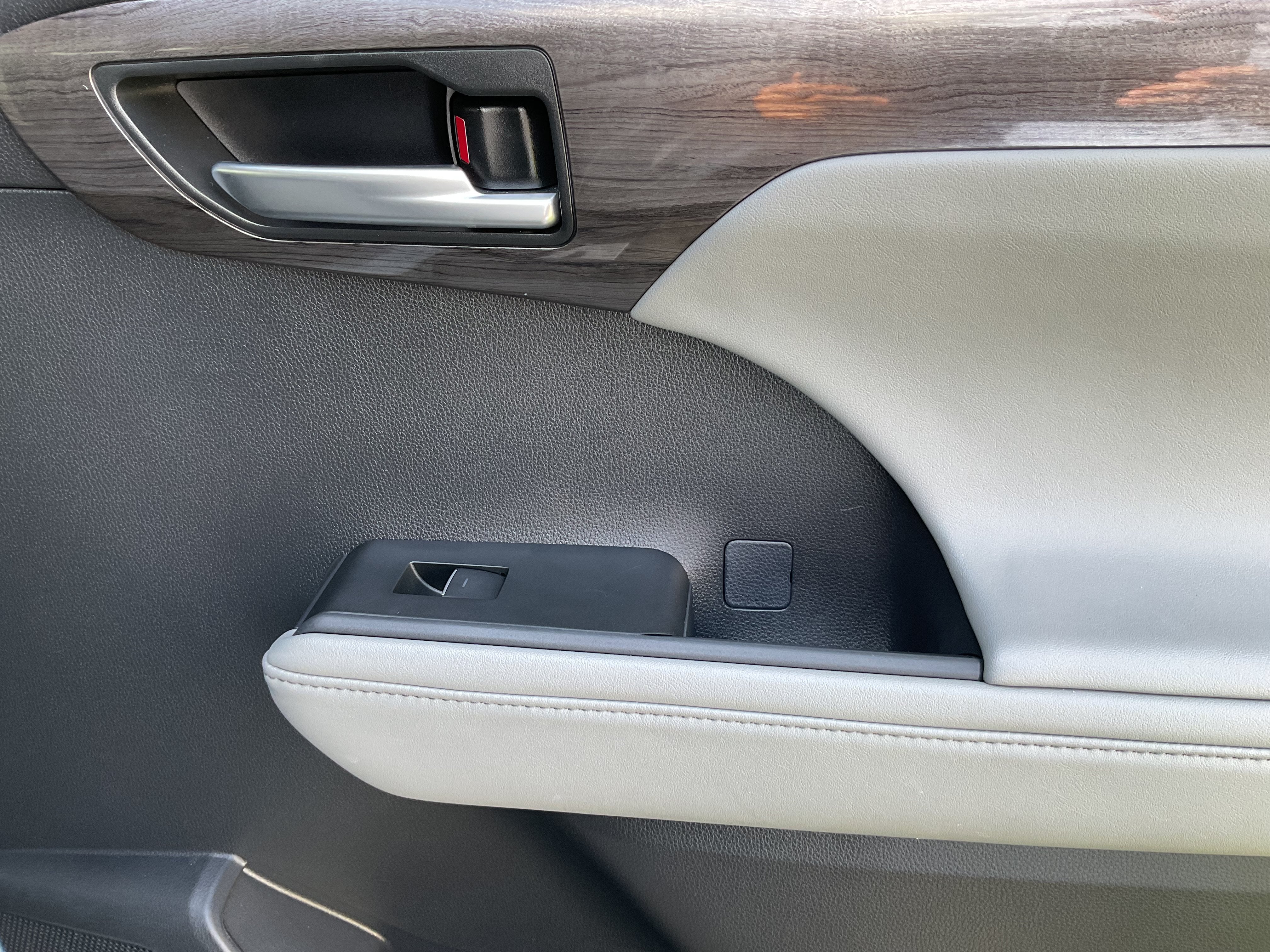 2025 Toyota Highlander Limited