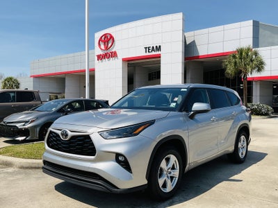 2025 Toyota HIGHLANDER LE