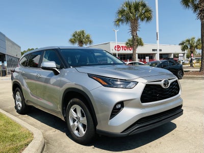 2025 Toyota HIGHLANDER LE