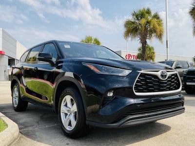 2025 Toyota Highlander LE