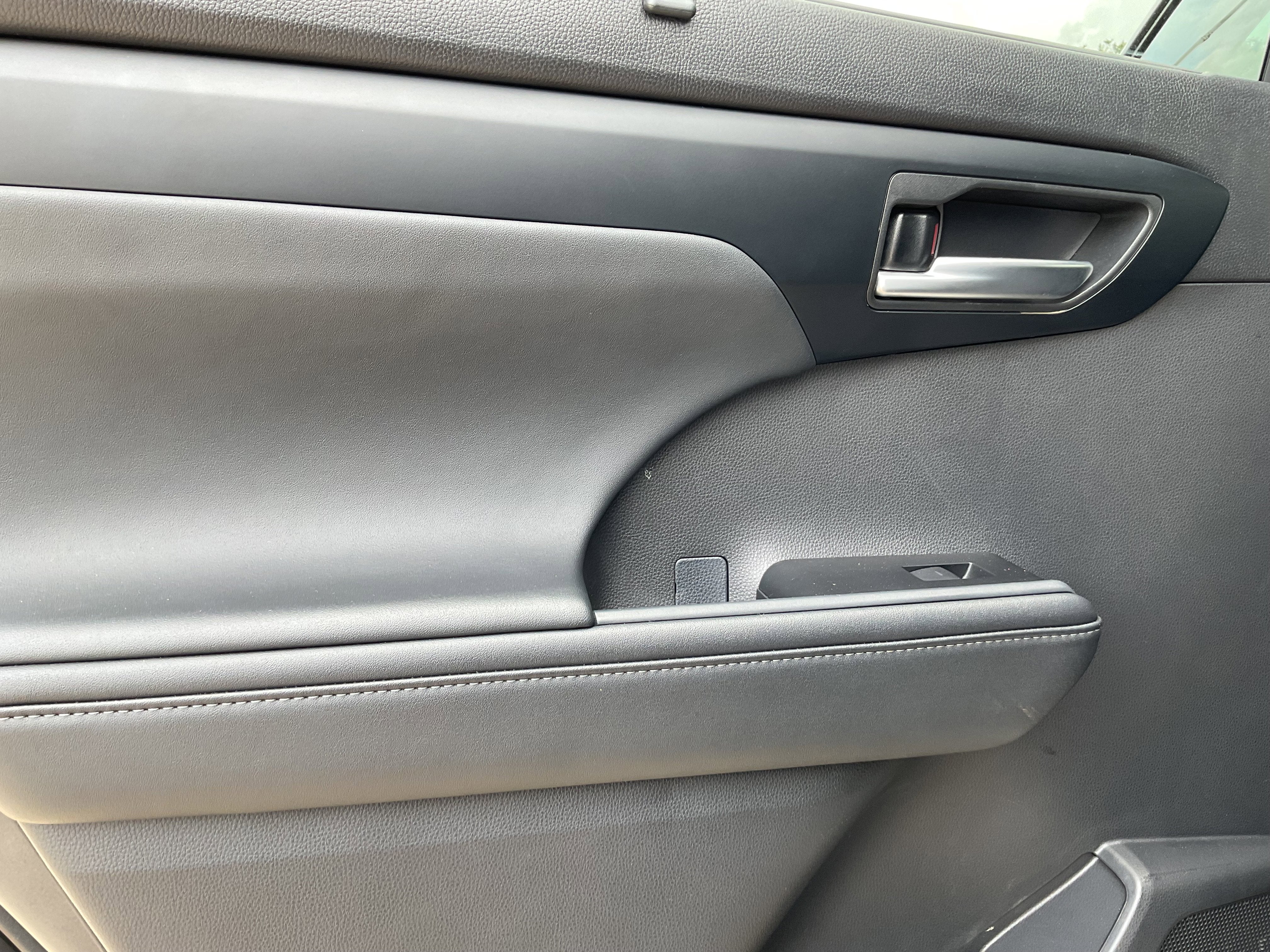 2025 Toyota Highlander XSE