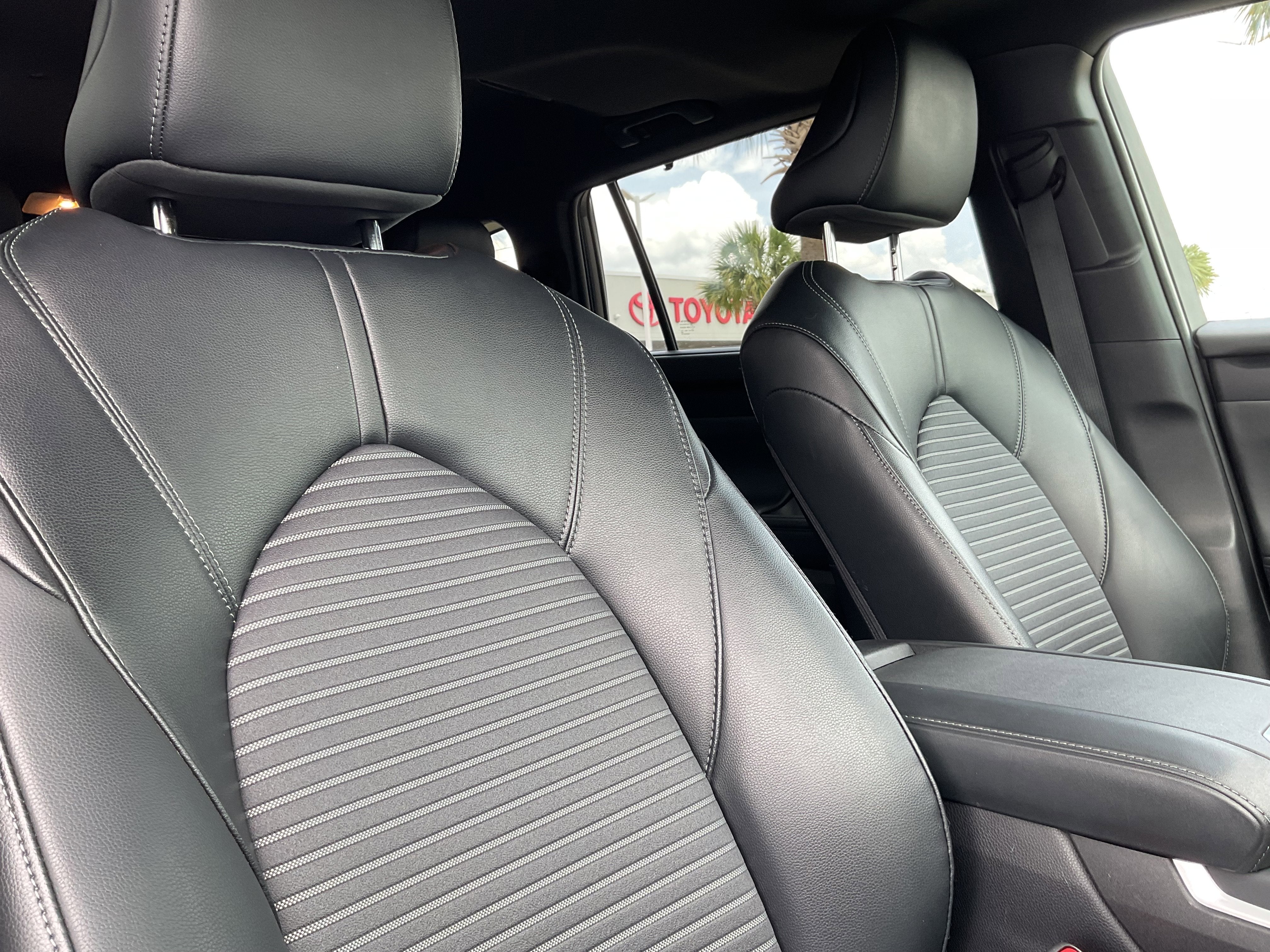 2025 Toyota Highlander XSE