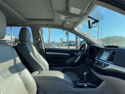 2015 Toyota HIGHLANDER XLE