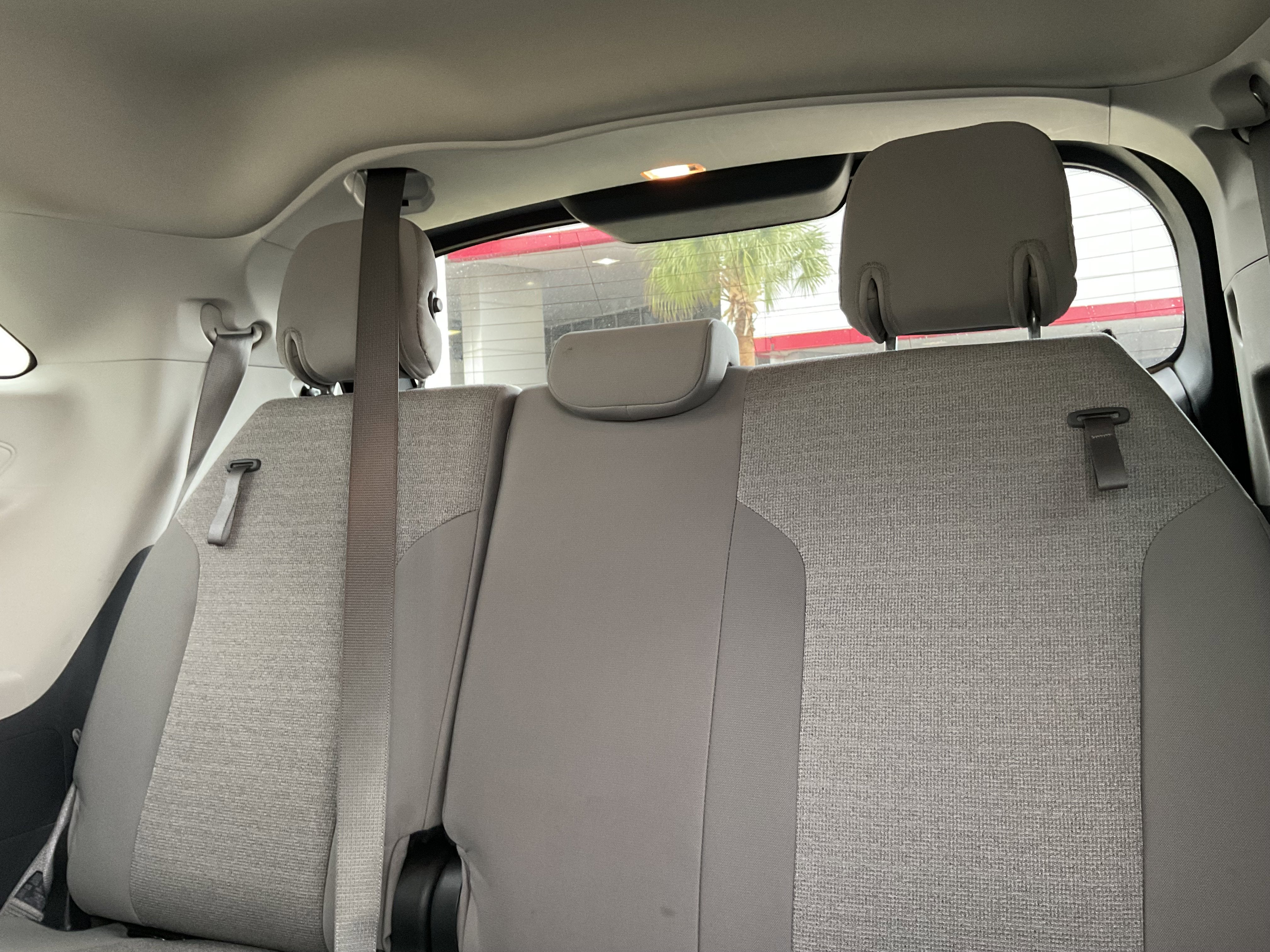 2024 Toyota SIENNA LE LE