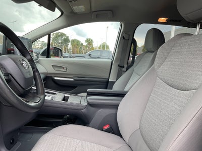 2024 Toyota SIENNA LE LE