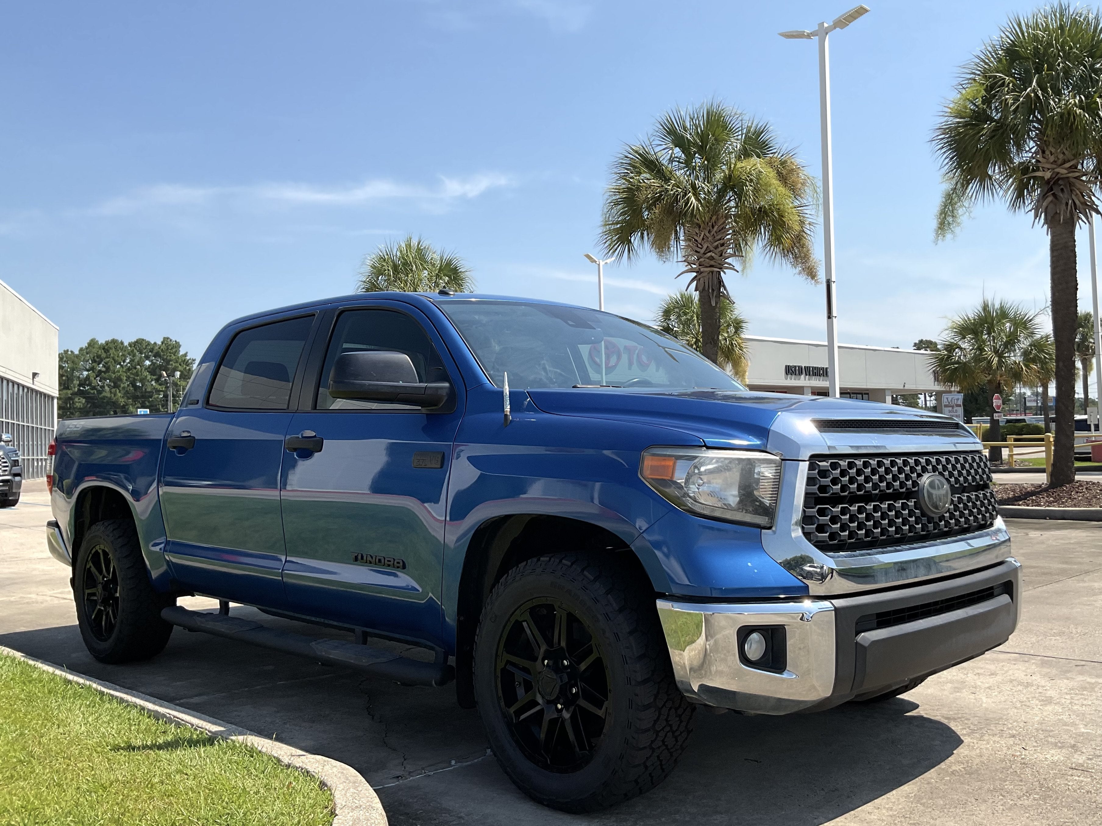 2018 Toyota Tundra SR5
