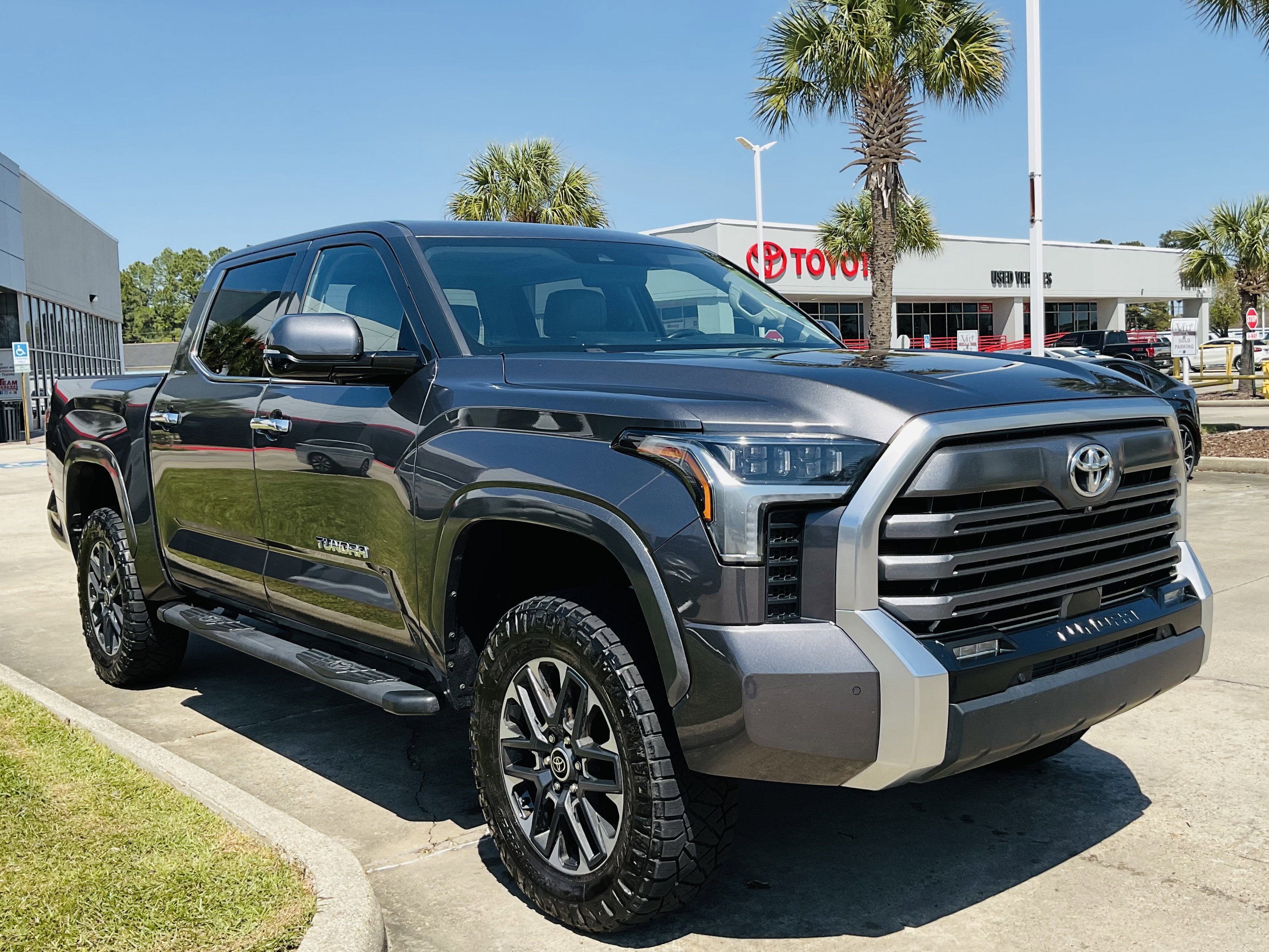 2022 Toyota Tundra 4WD Limited