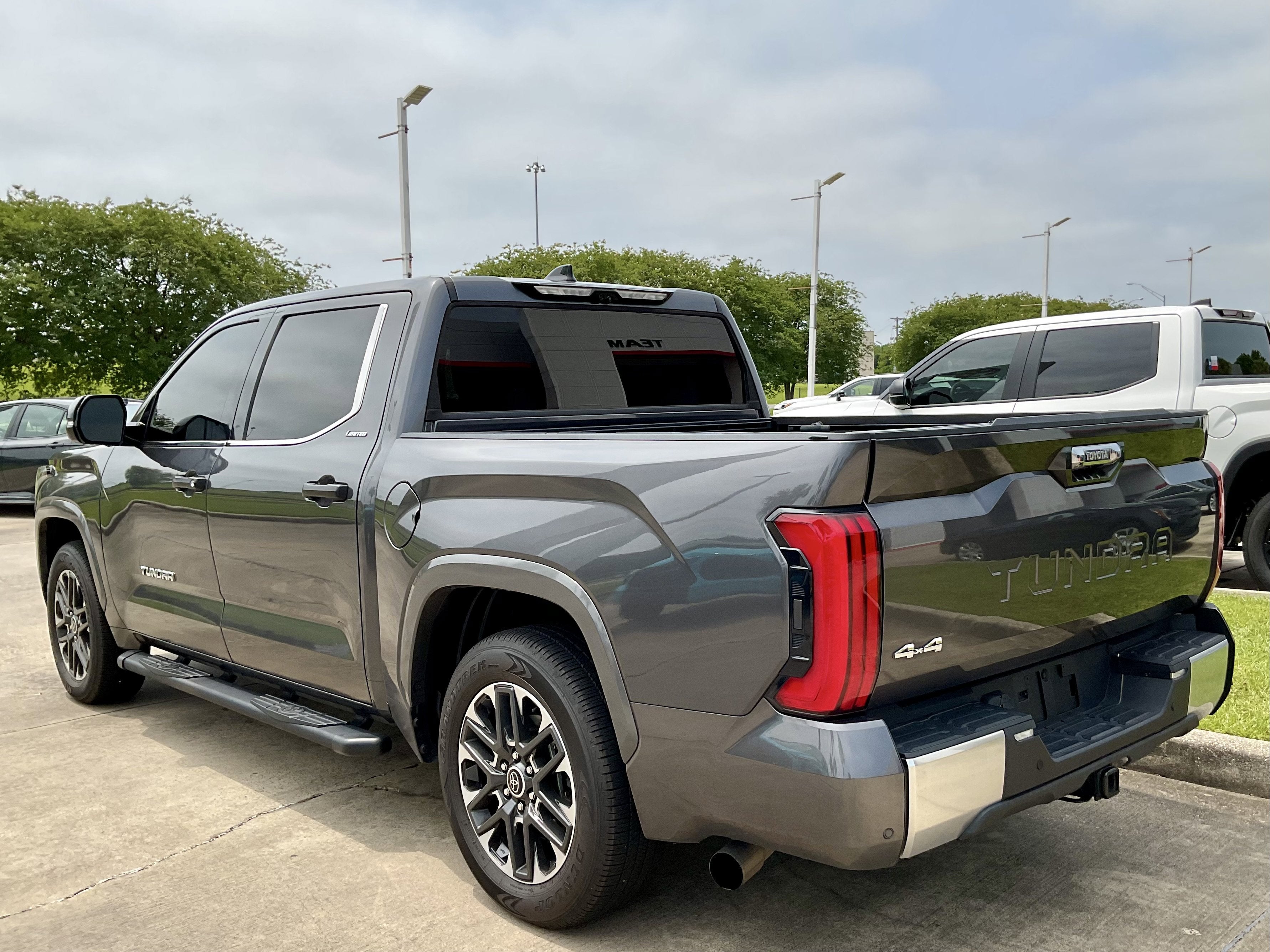 2023 Toyota TUNDRA 4X4 Limited