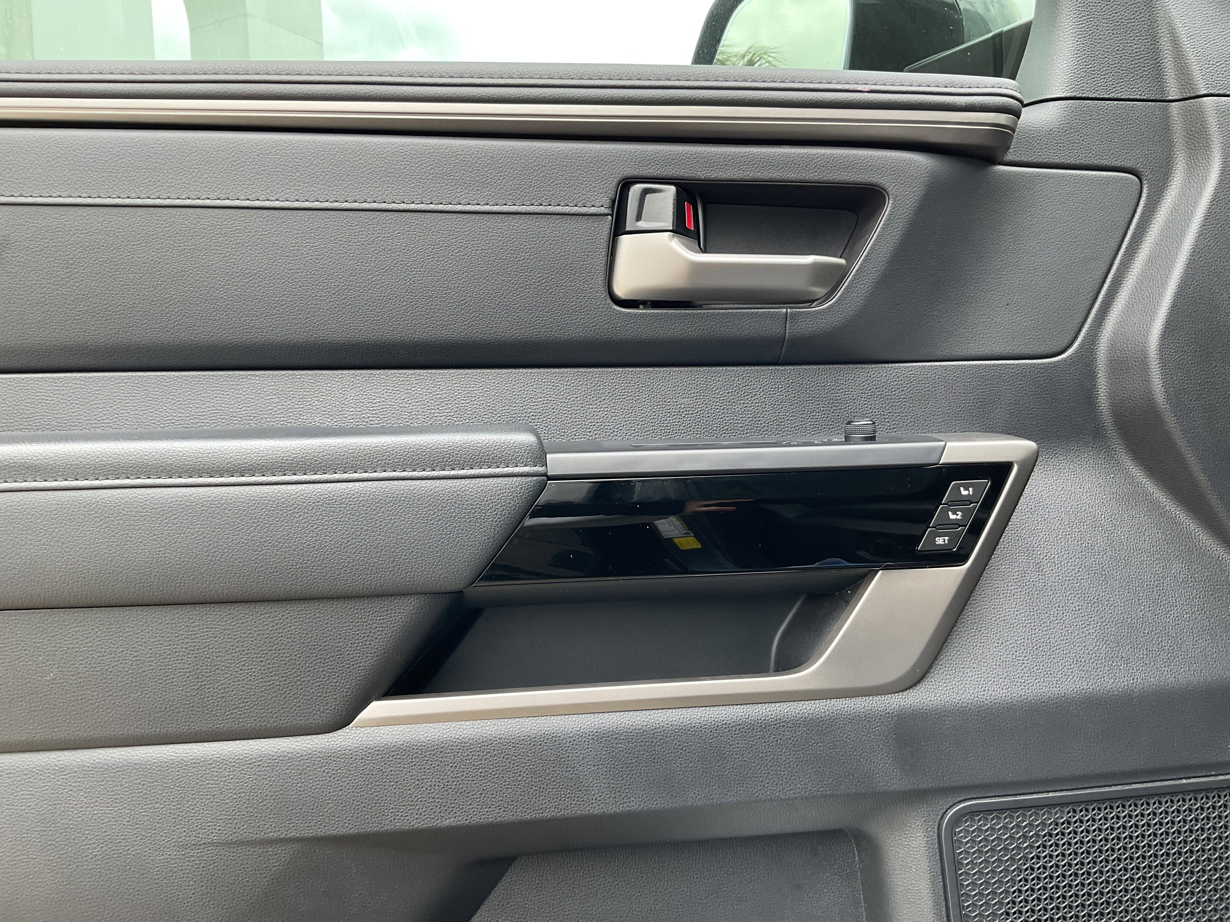 2024 Toyota TUNDRA 4X4 Limited