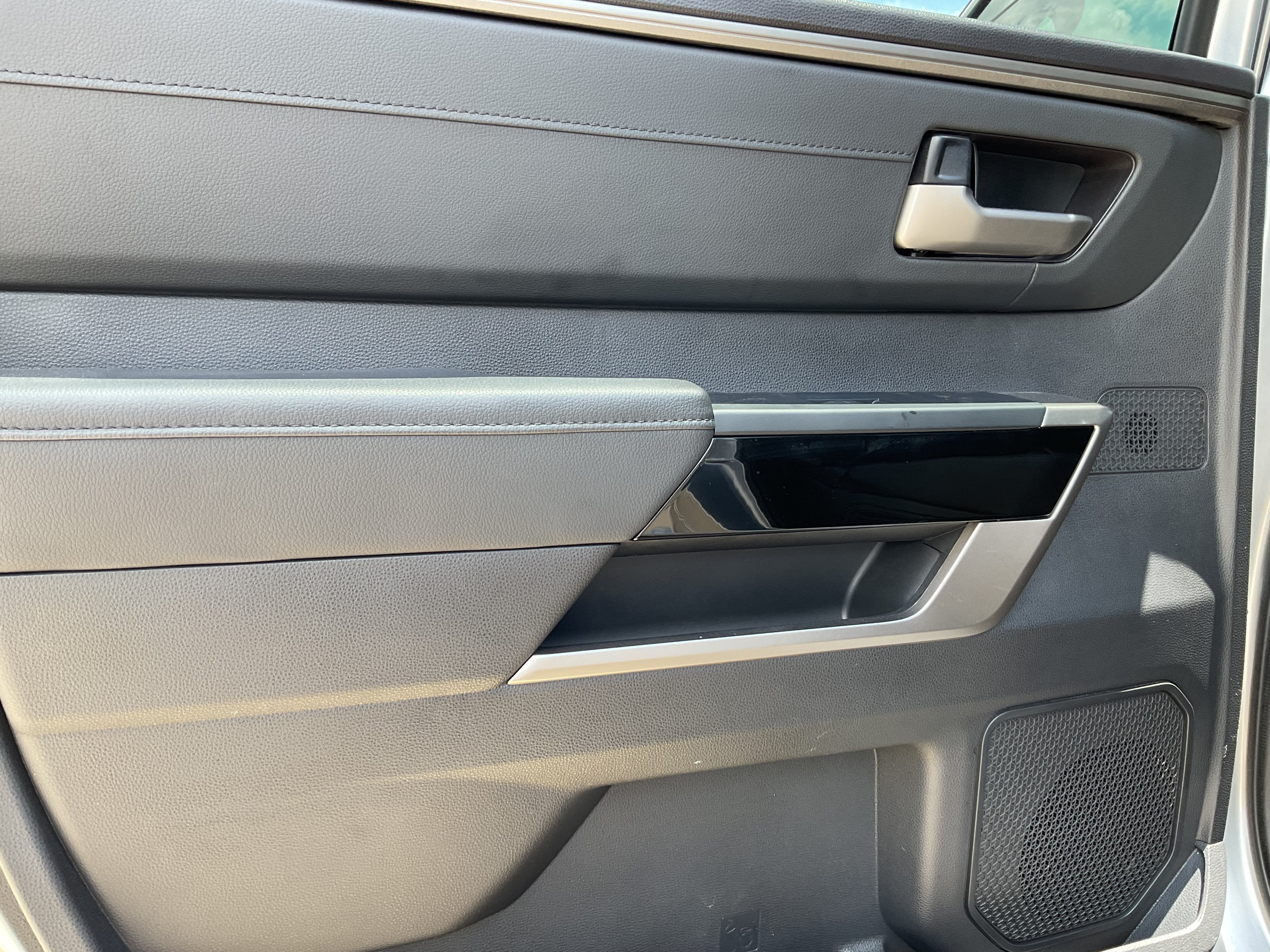 2024 Toyota Tundra i-FORCE MAX Limited Hybrid