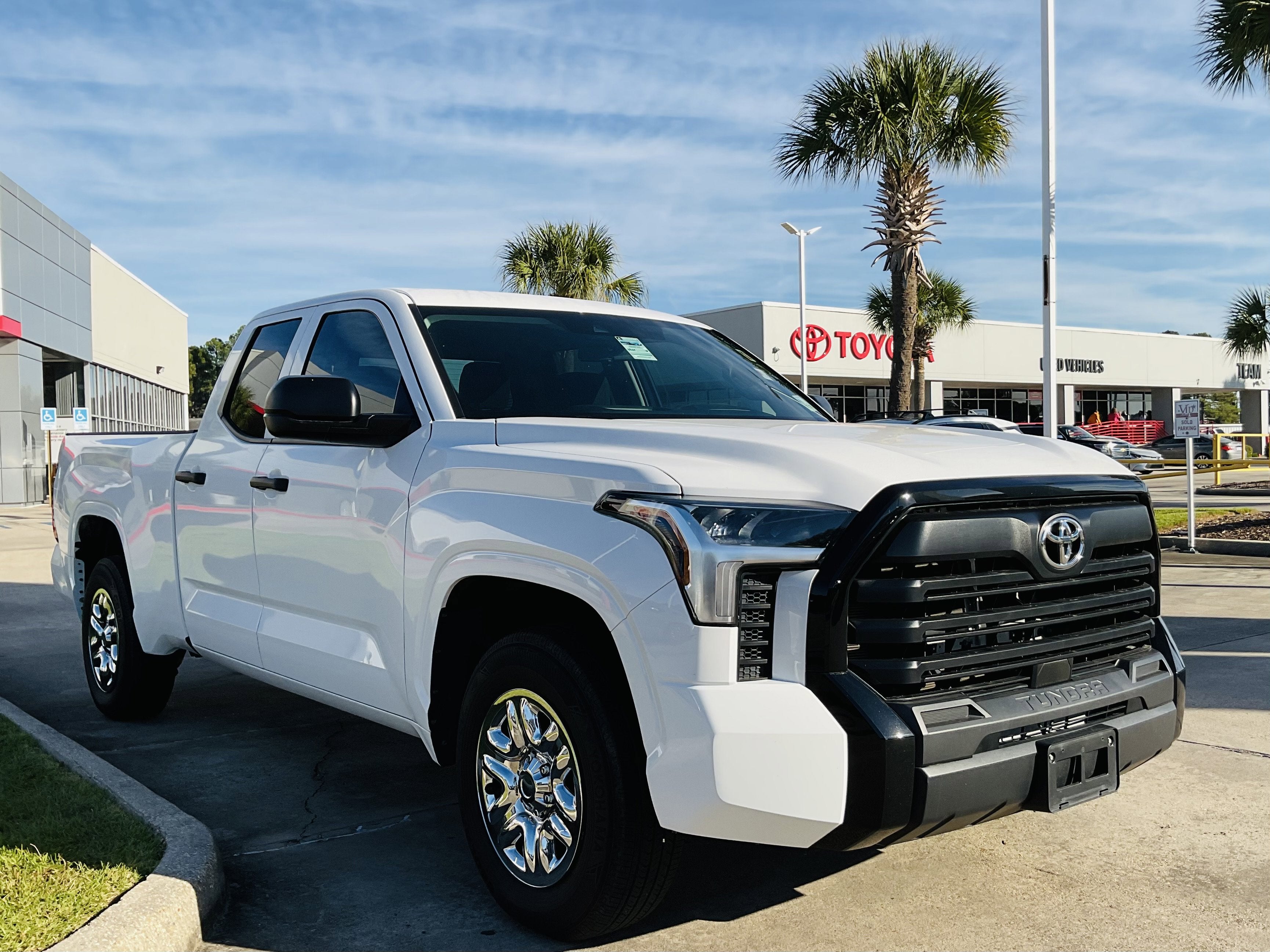 2024 Toyota TUNDRA 4X2 SR