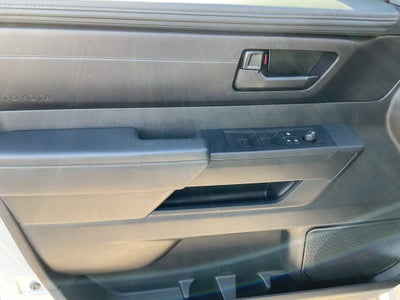 2024 Toyota TUNDRA 4X2 SR