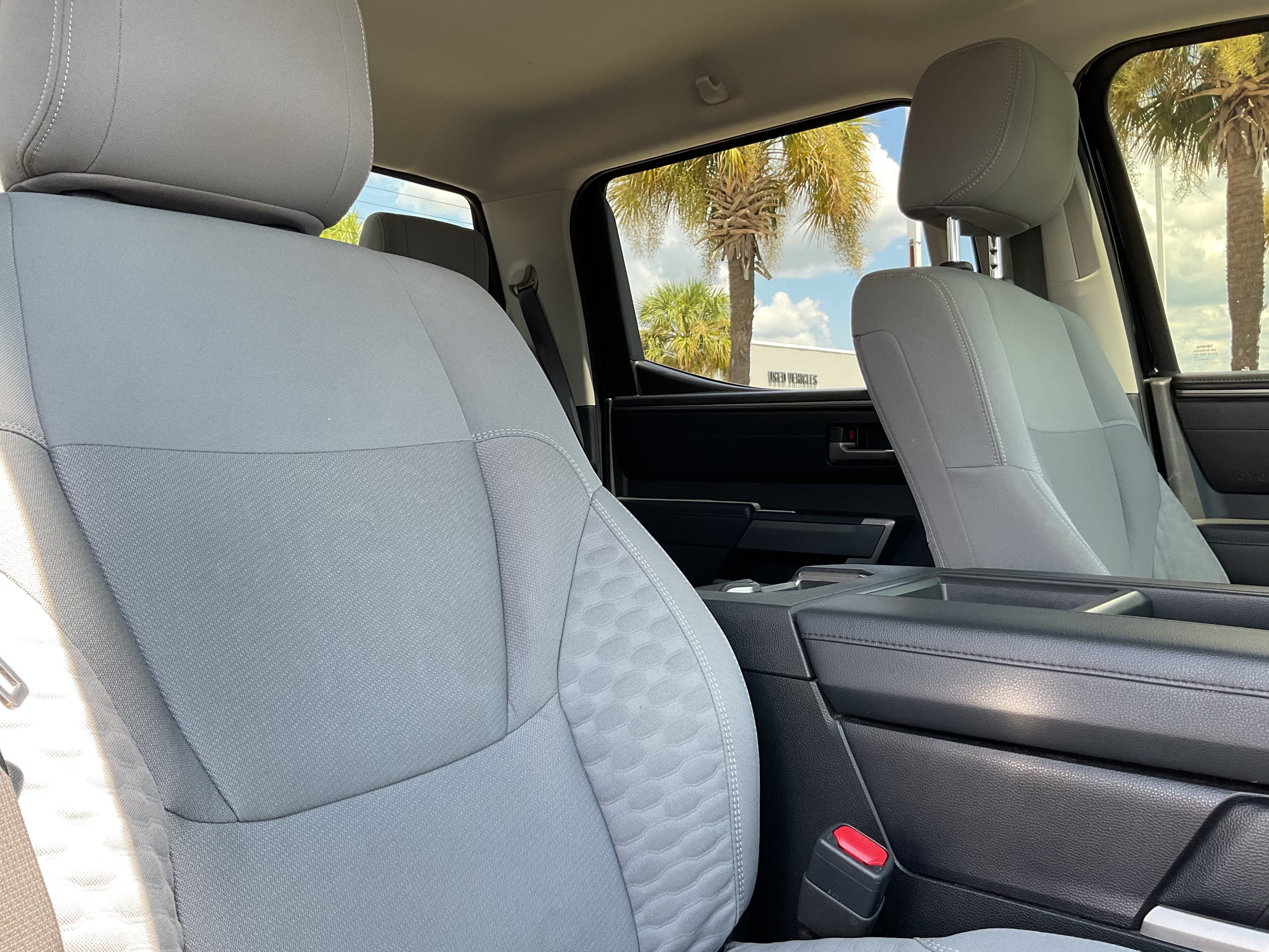 2022 Toyota Tundra SR5