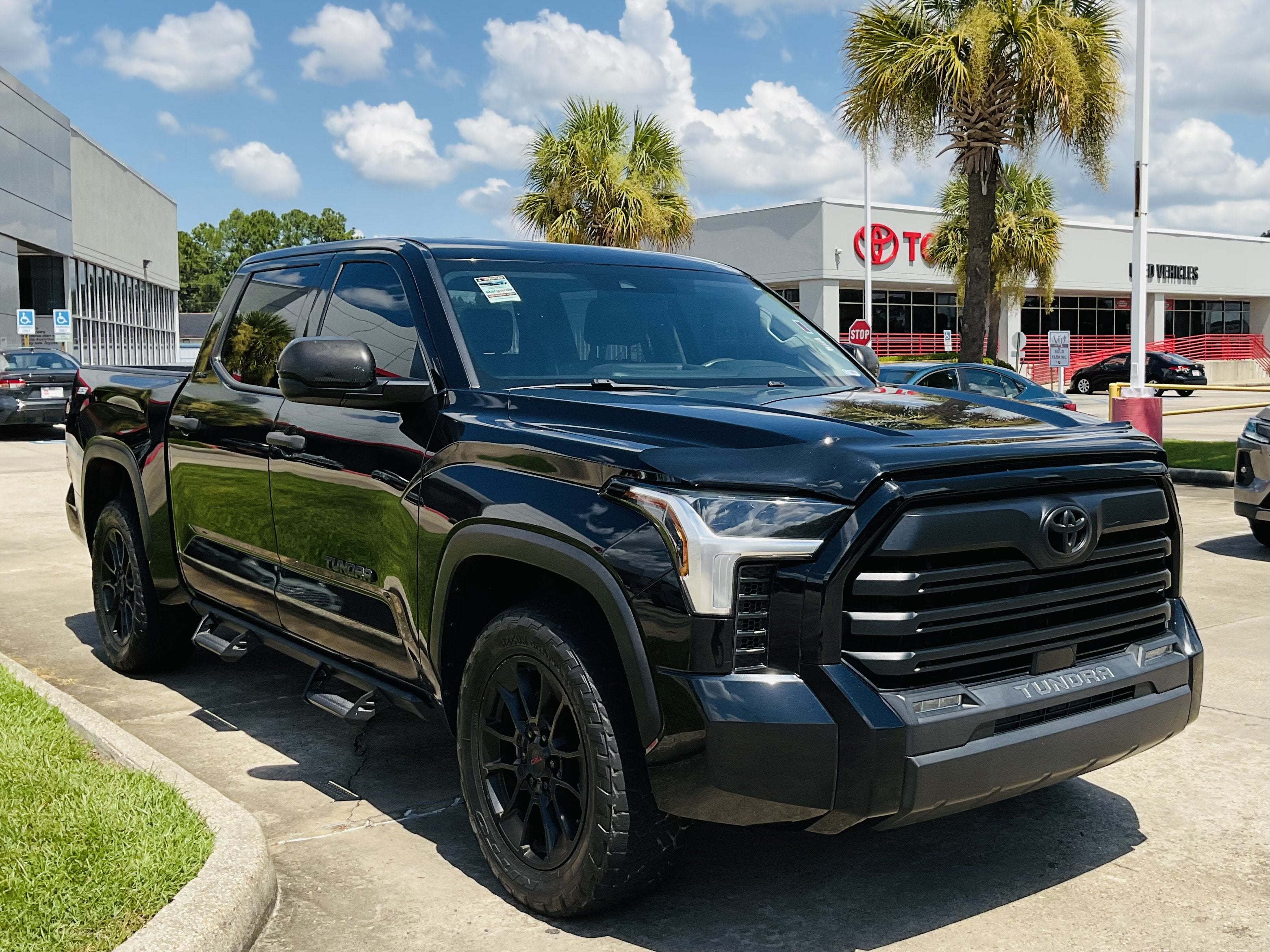 2022 Toyota Tundra SR5