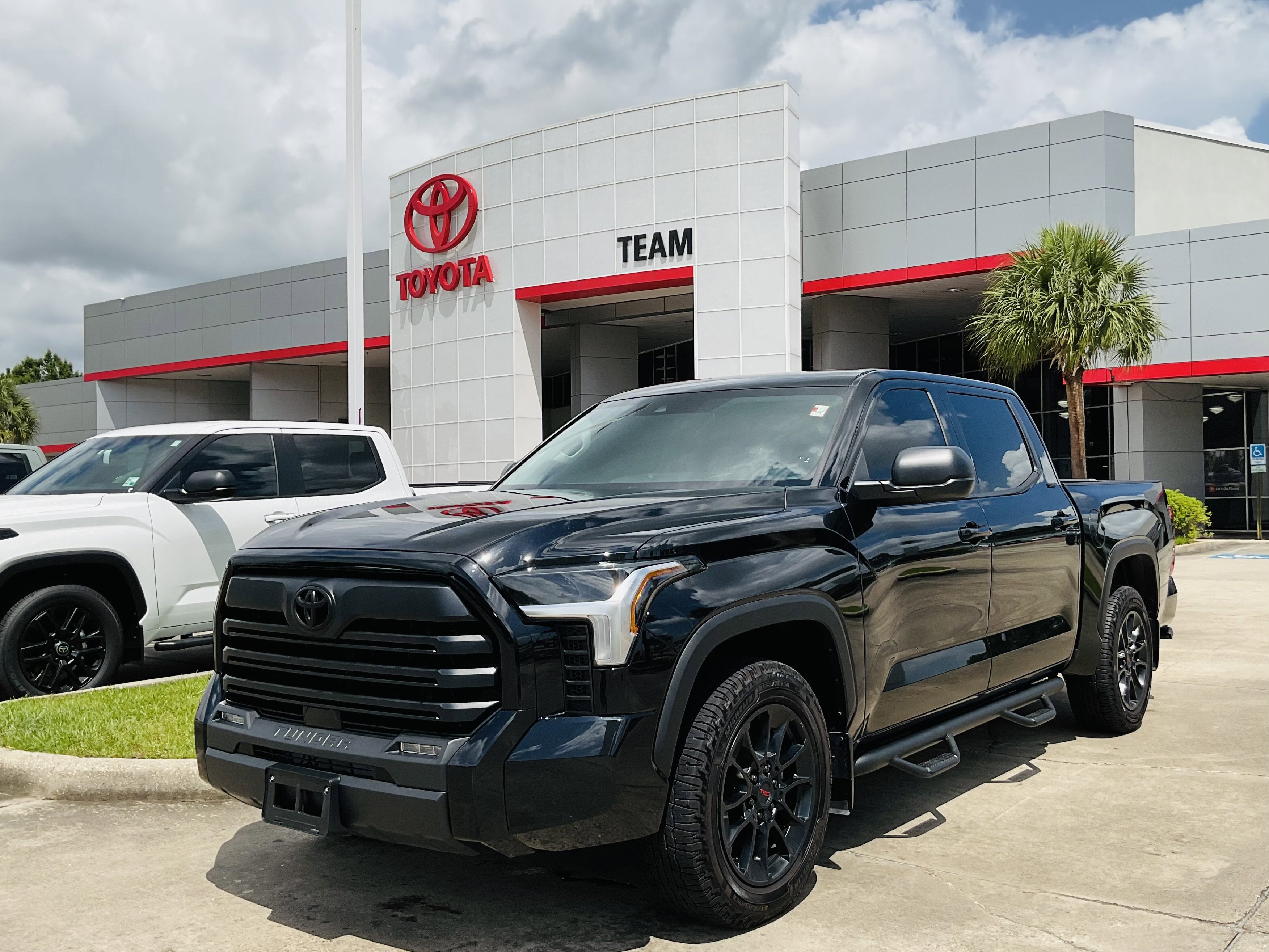 2024 Toyota Tundra SR5