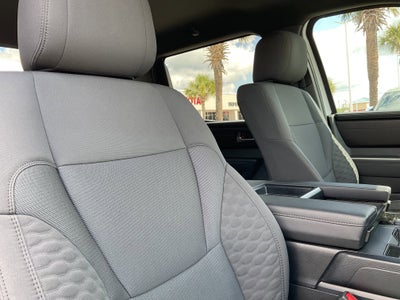 2025 Toyota TUNDRA 4X2 SR5