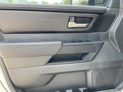 2025 Toyota TUNDRA 4X2 SR5
