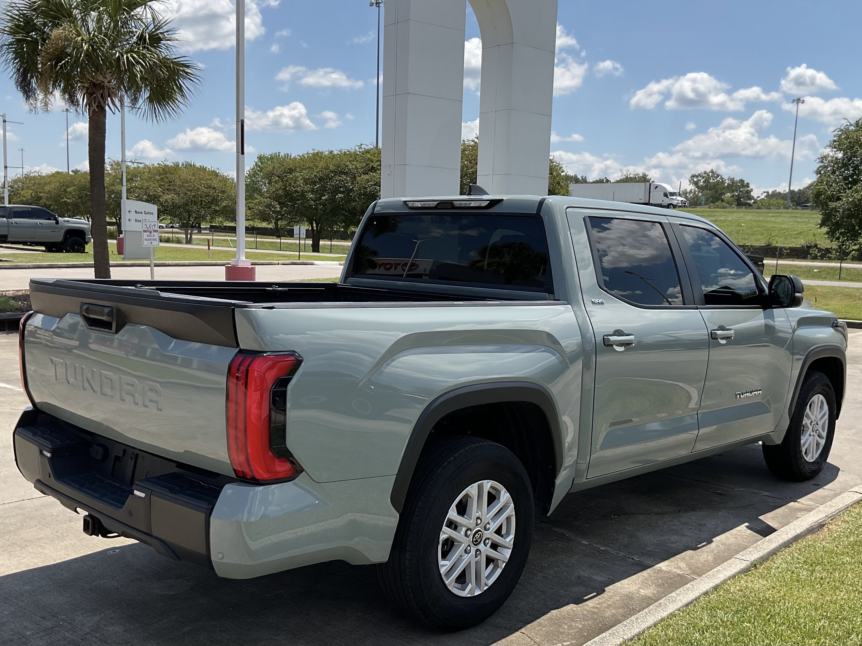 2024 Toyota Tundra SR5
