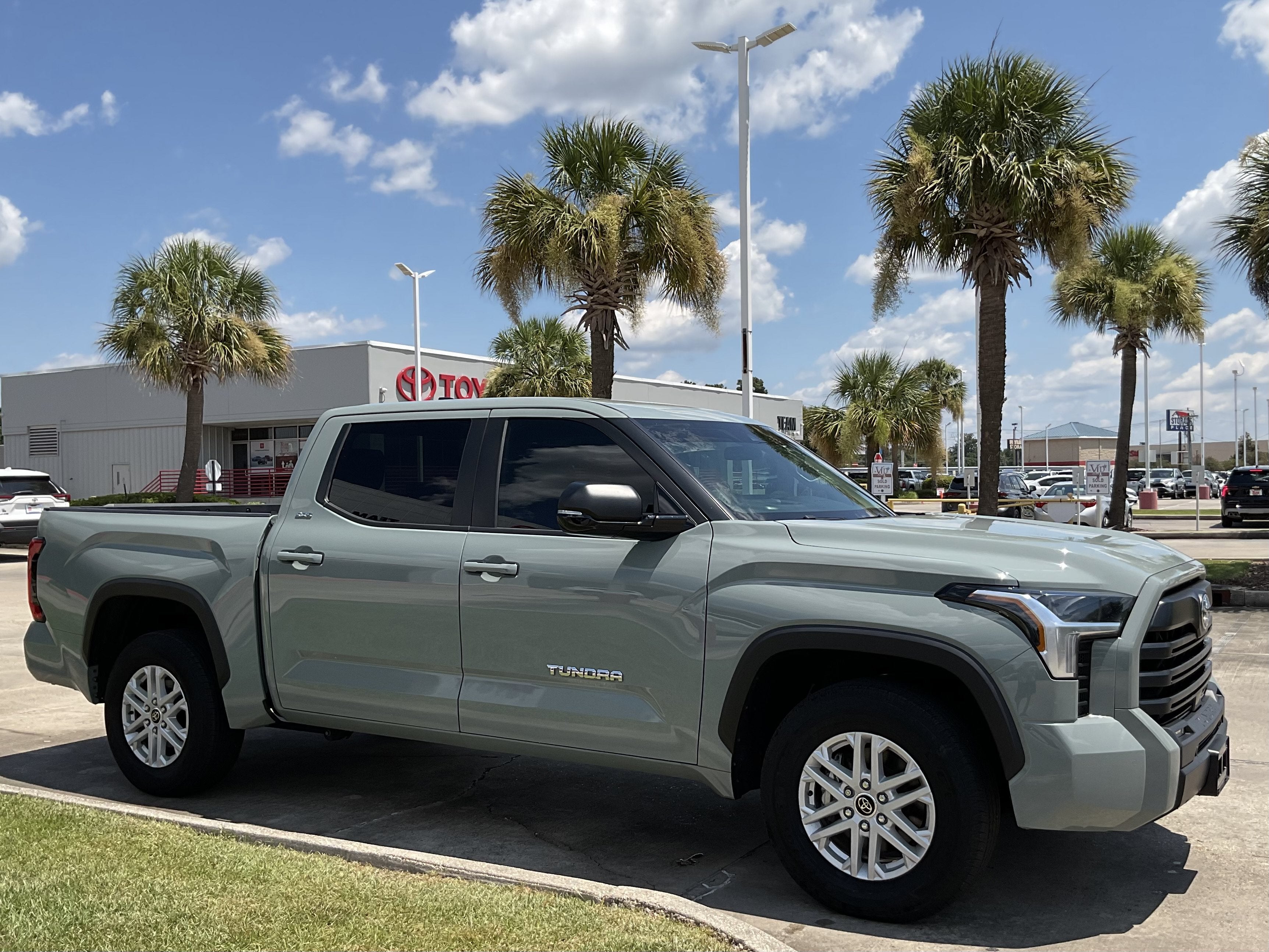 2024 Toyota Tundra SR5