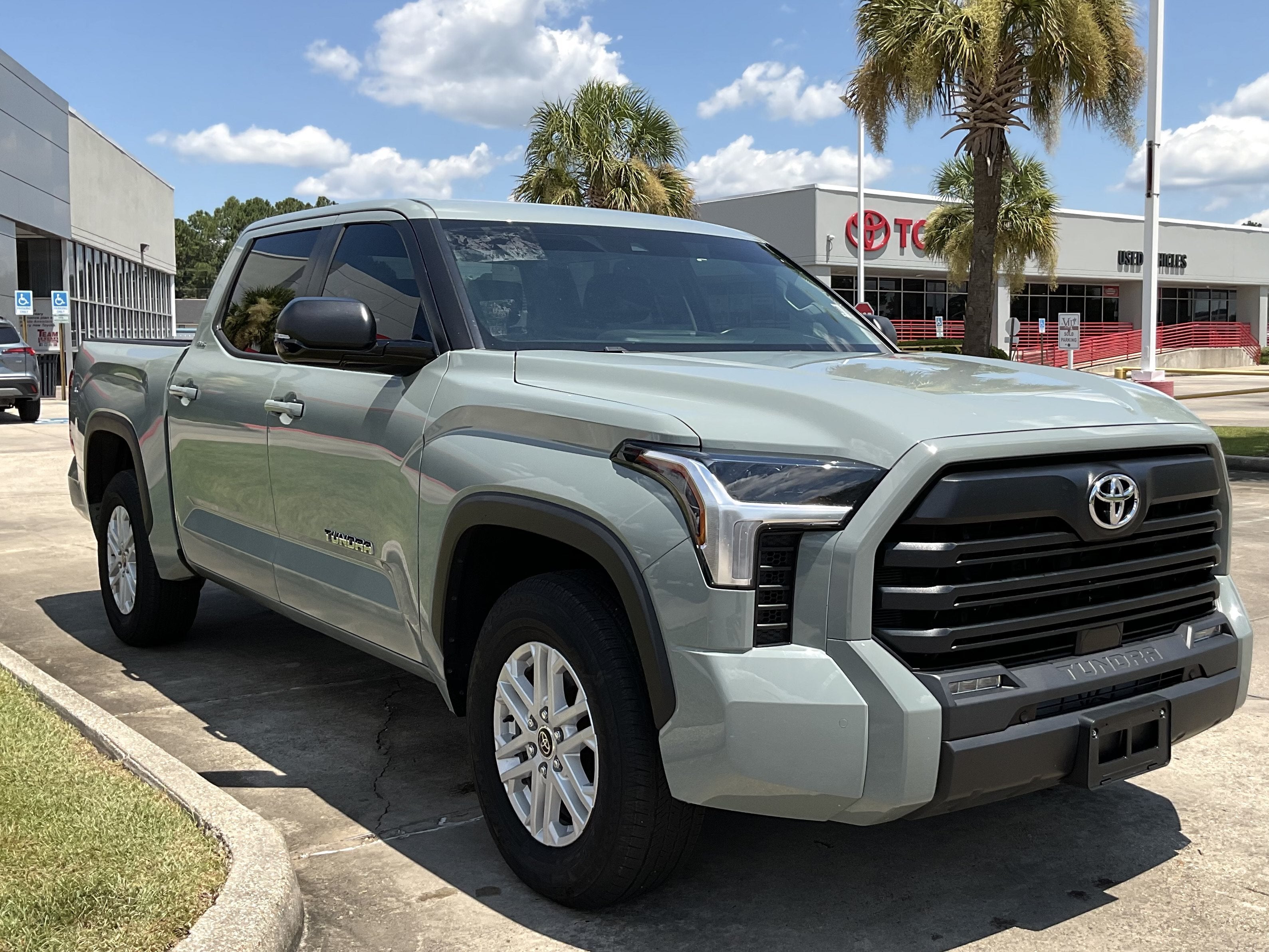 2024 Toyota Tundra SR5