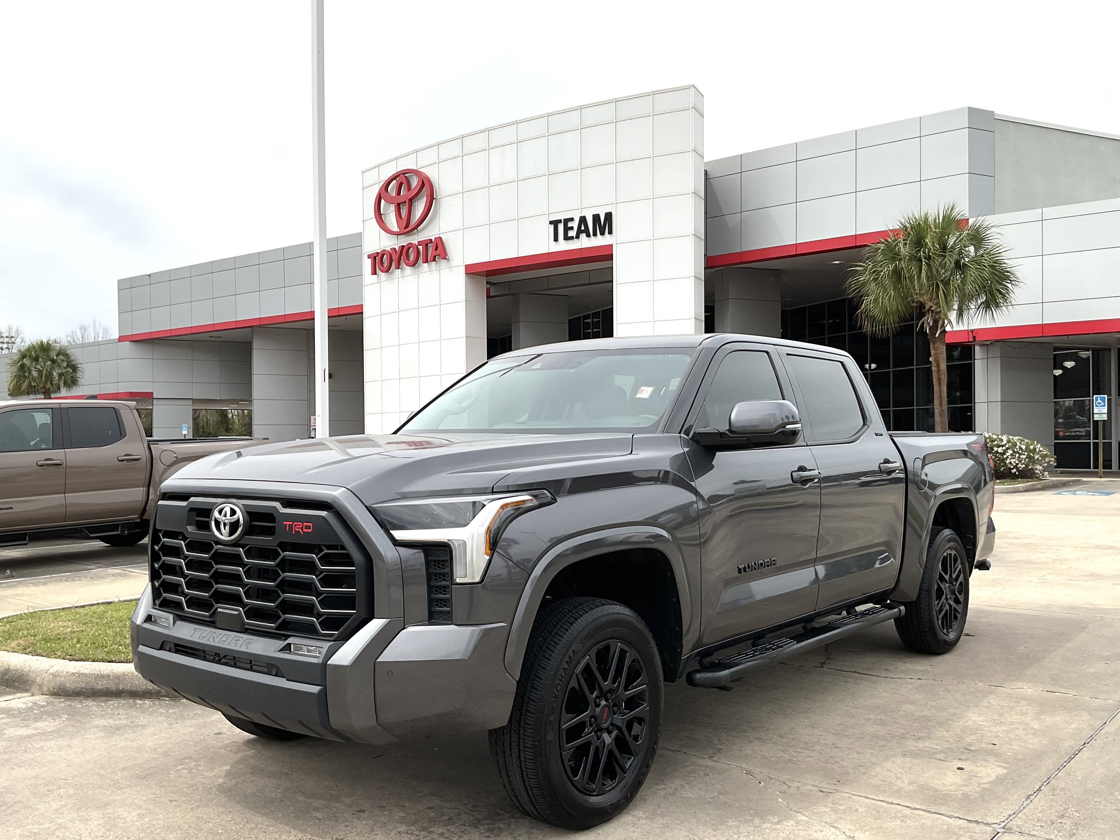 2023 Toyota TUNDRA 4X4 SR5