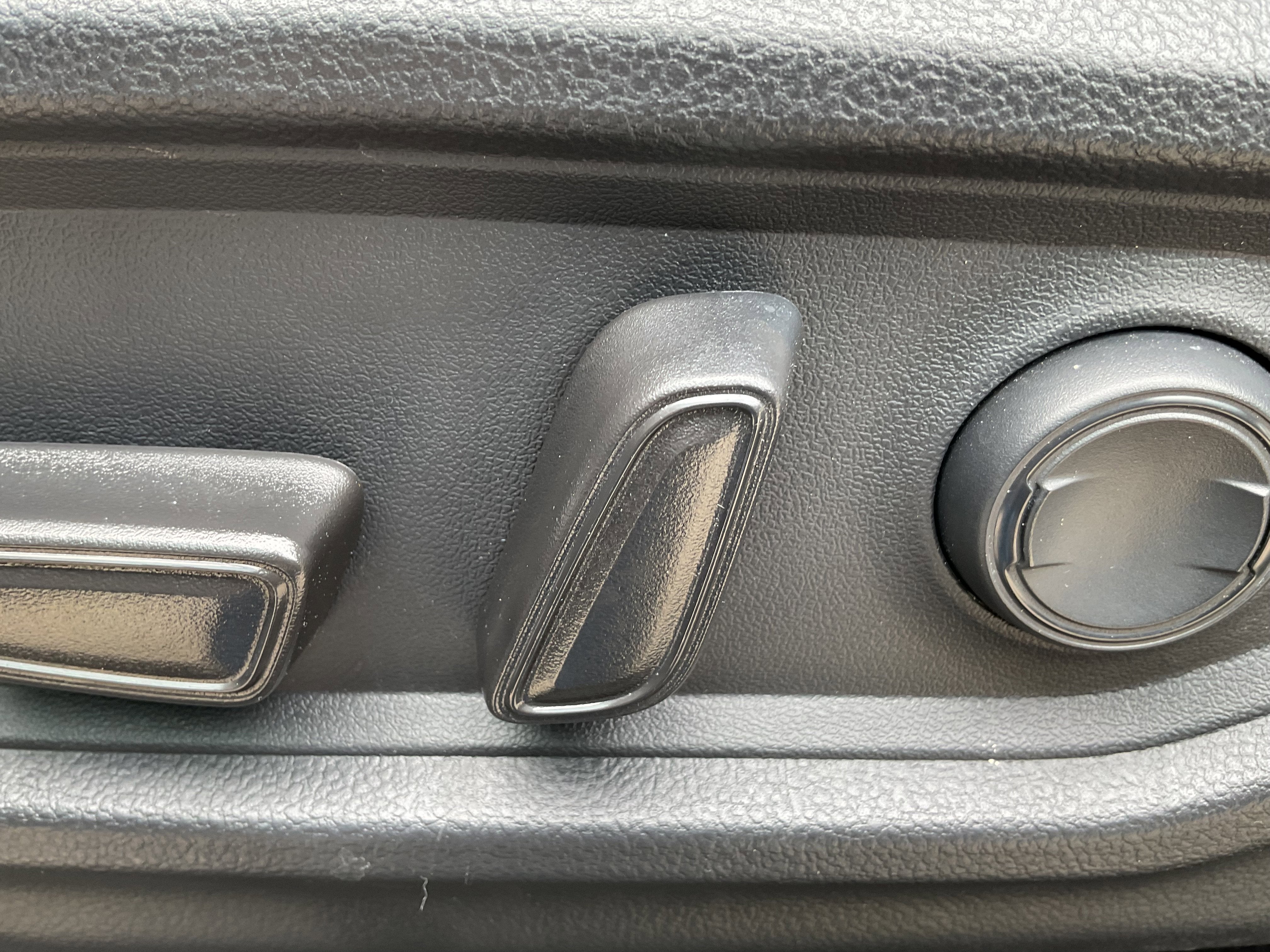 2024 Toyota TUNDRA 4X4 SR5