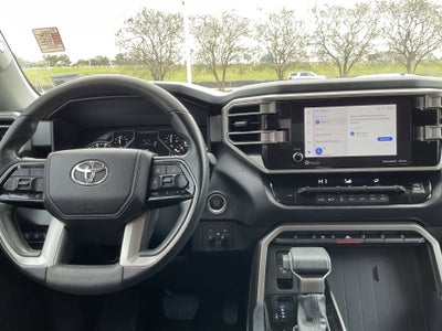 2024 Toyota TUNDRA 4X4 SR5