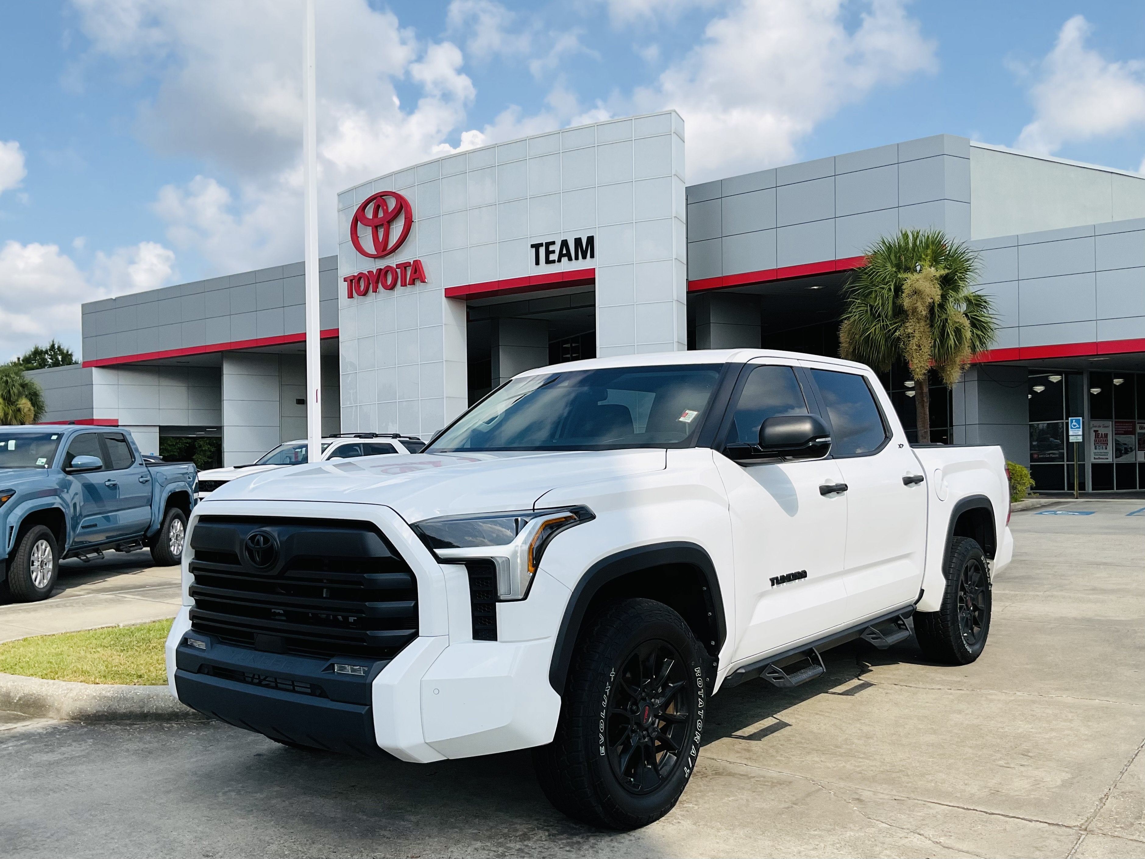 2024 Toyota Tundra SR5
