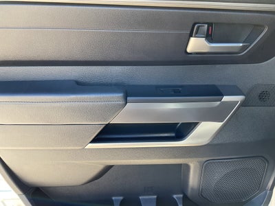 2024 Toyota TUNDRA 4X4 SR5